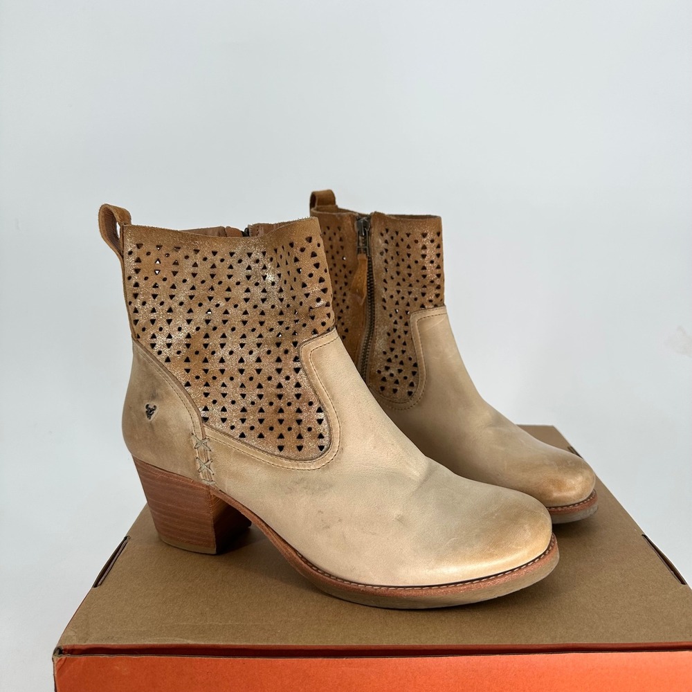 Trask Laser Cutout Ankle Boots Tan Leather Wooden Heel Western Rodeo Women's 9 M